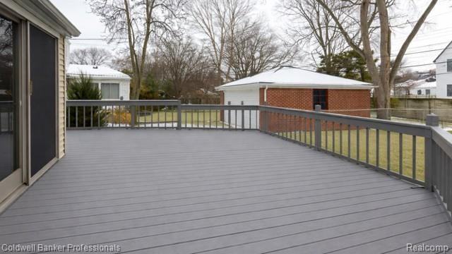 2252 Pembroke Rd - Photo 3 of 14