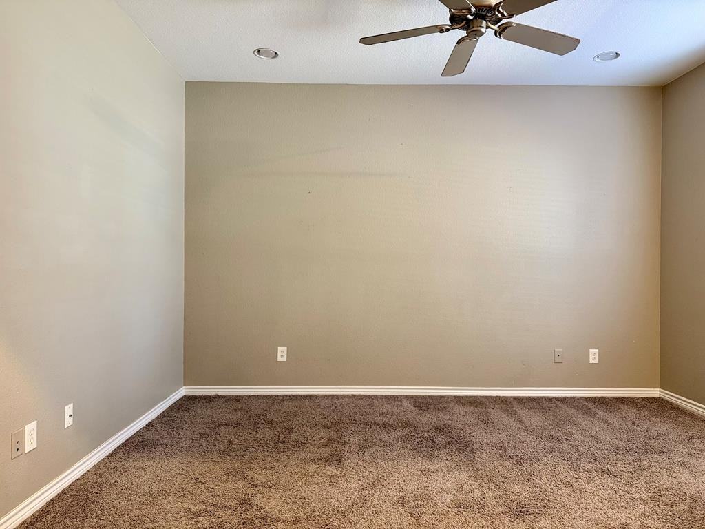 5509 Rio Grande Ave - Photo 4 of 28