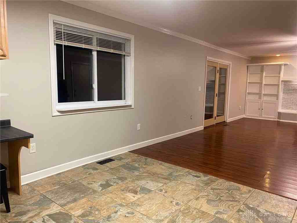 252 Bronston Trl - Photo 5 of 14