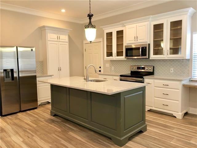 325 E Hornsby St - Photo 3 of 9