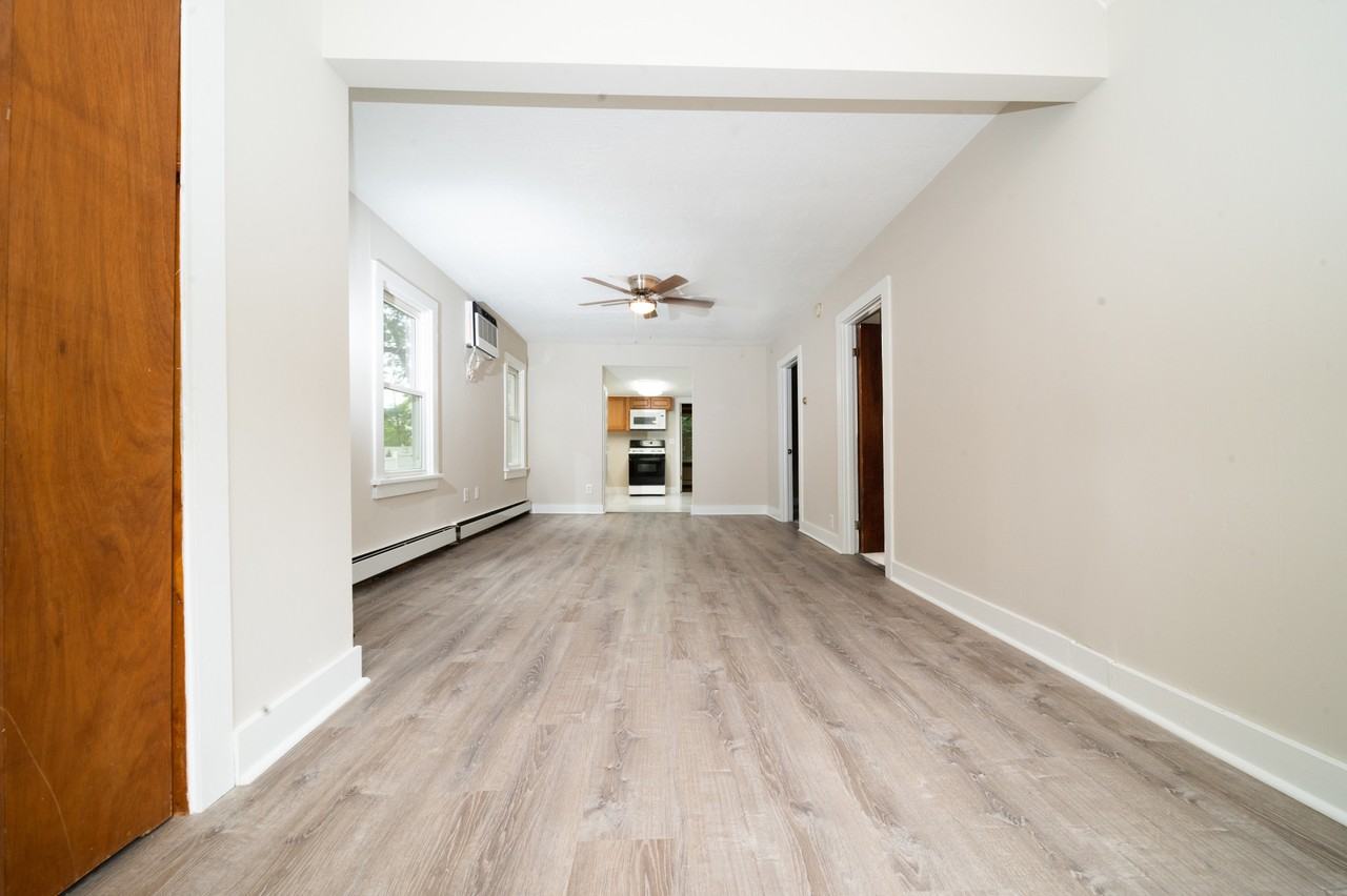 559 Gatewood Drive - Photo 5 of 14