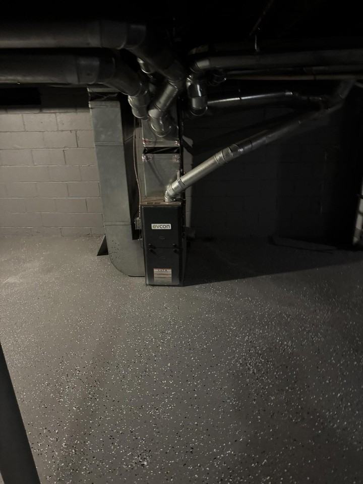 14079 Edmore Dr - Photo 7 of 17