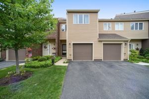 featured image of 140 Kingston Ct