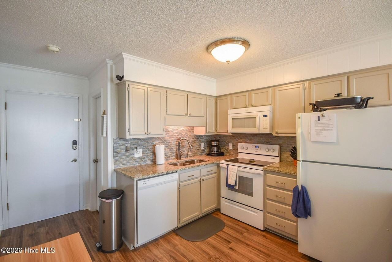 301 Commerce Way Unit 329 - Photo 7 of 35