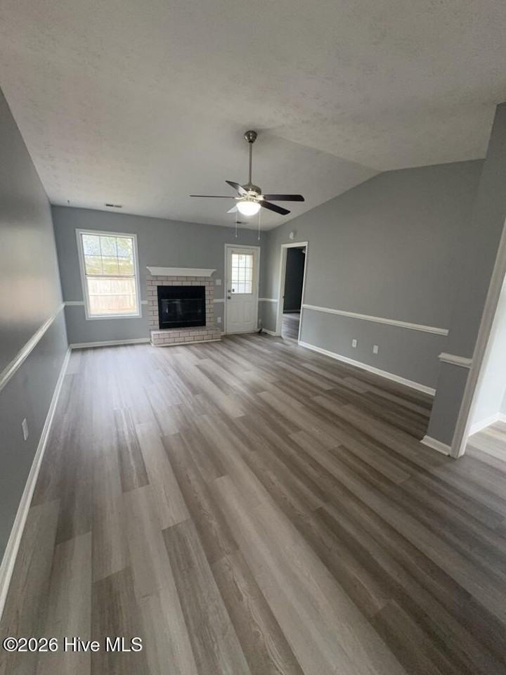 3013 Steeple Chase Ct - Photo 2 of 20