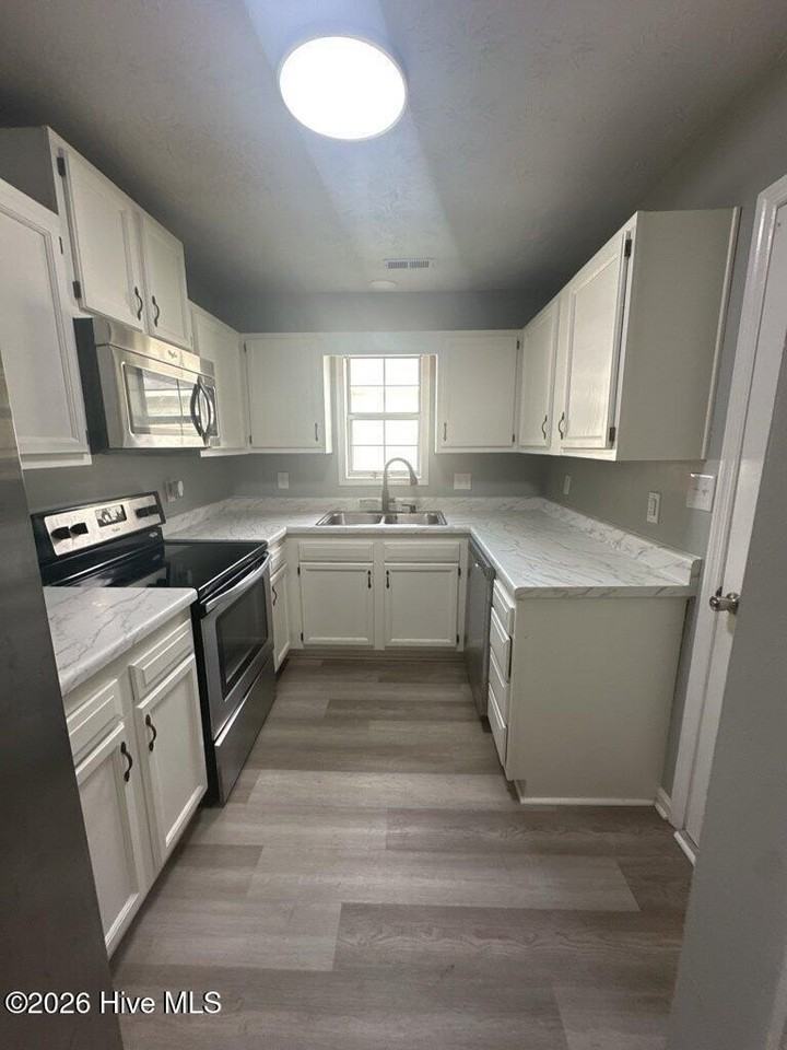 3013 Steeple Chase Ct - Photo 6 of 20