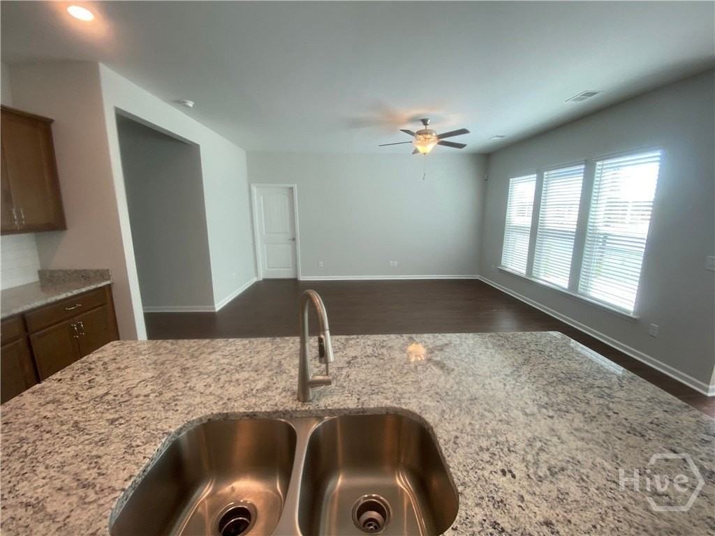 9 Cantata Cir - Photo 6 of 22