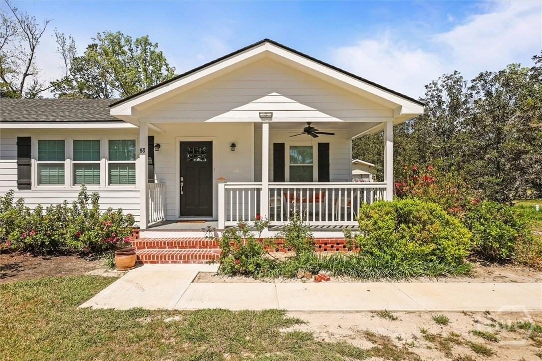 88 Magnolia St - Photo 6 of 40