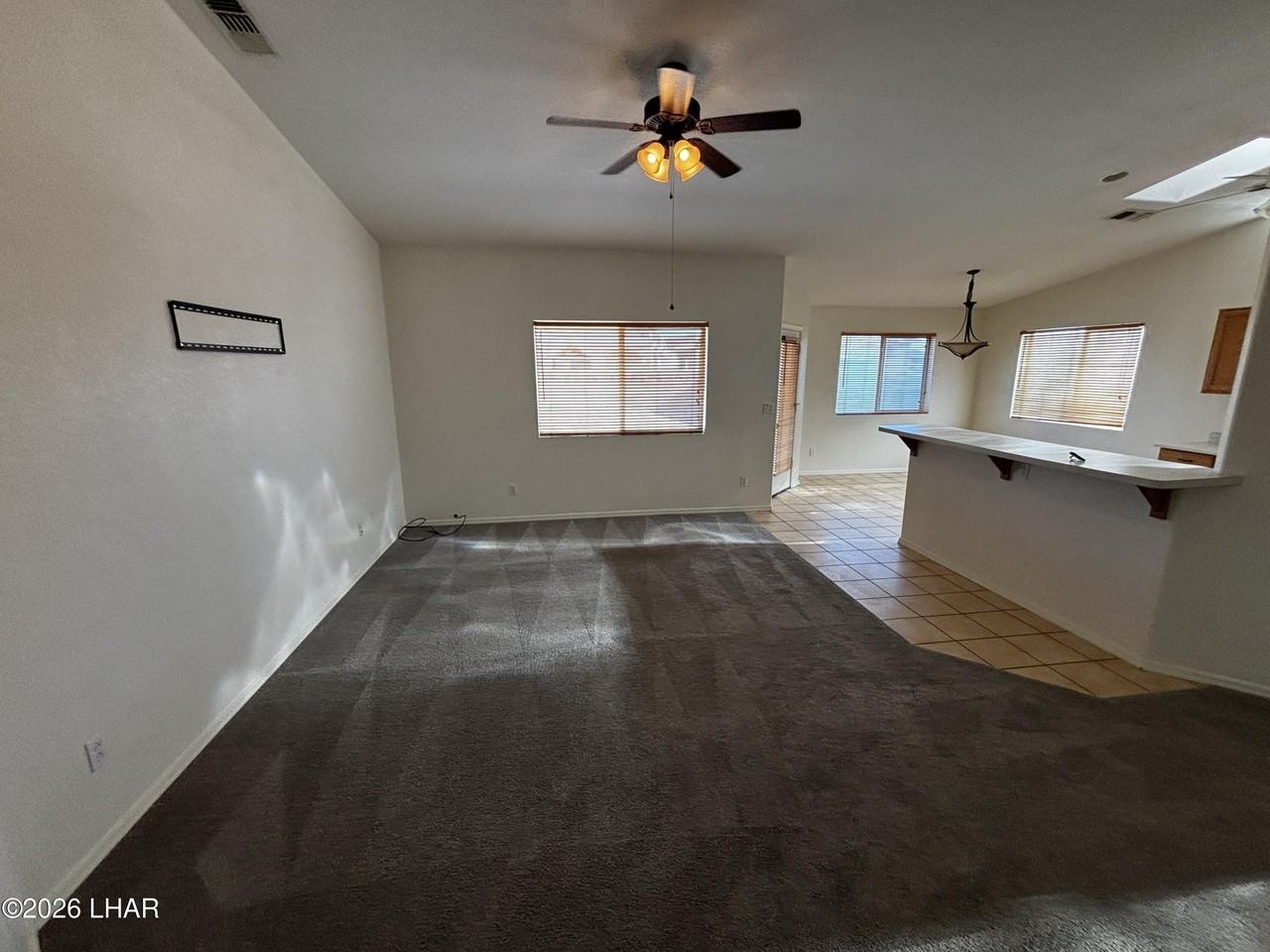 3590 Whitecap Dr - Photo 2 of 21