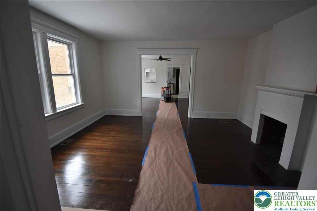 310 March St Unit 1 #1 - Photo 4 of 11