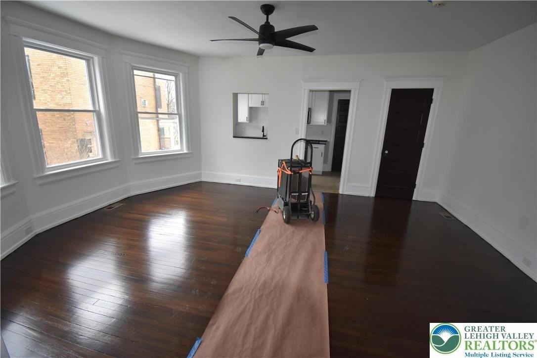 310 March St Unit 1 #1 - Photo 5 of 11