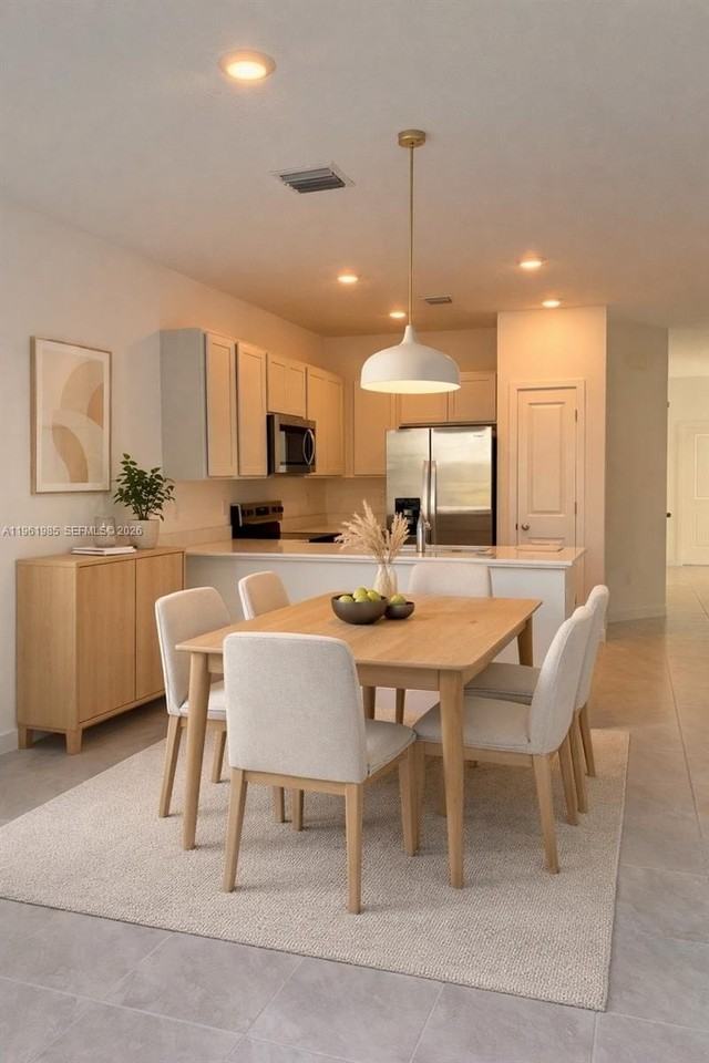 4829 Dillion St - Photo 6 of 16