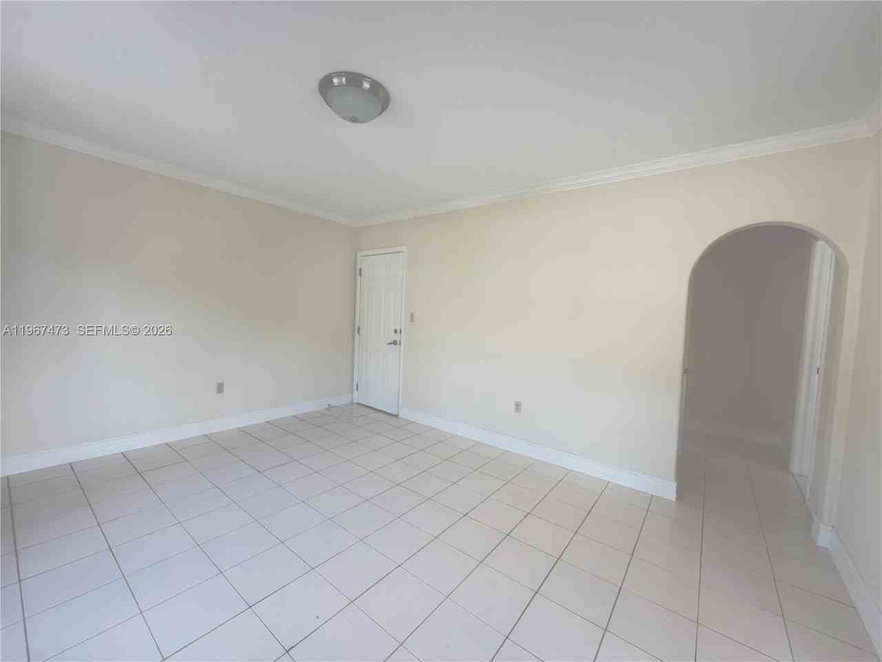 623 Ne 61st St #3 - Photo 2 of 12