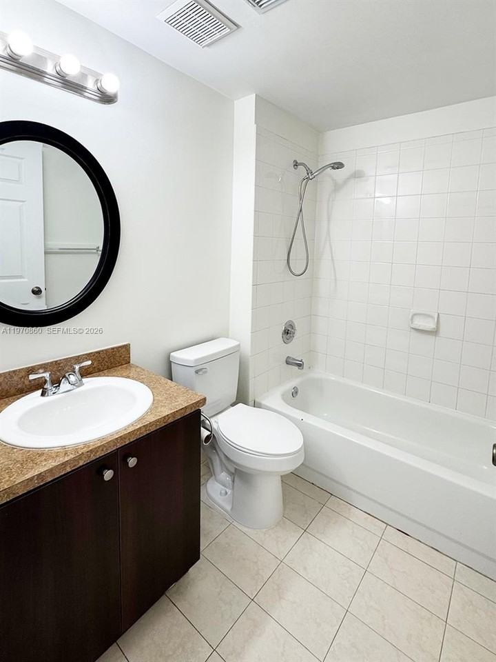 15920 Sw 79th Ter - Photo 7 of 18