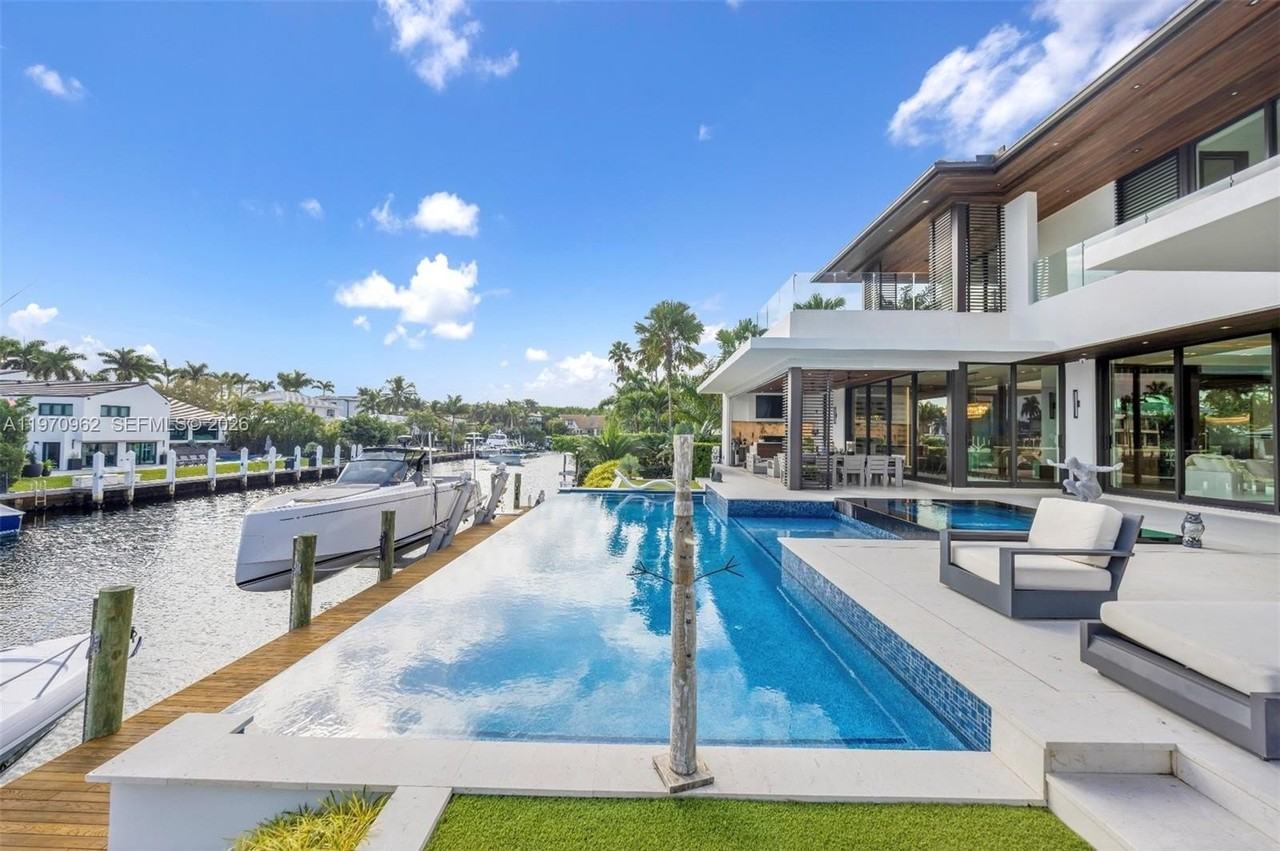 13007 San Jose St - Photo 2 of 50