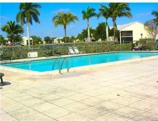 1400 Jefferson Dr #1400E - Photo 5 of 24