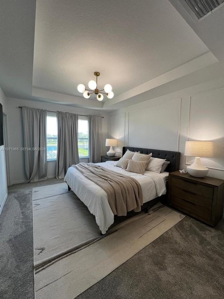 6140 Planta Ln #6140 - Photo 6 of 16