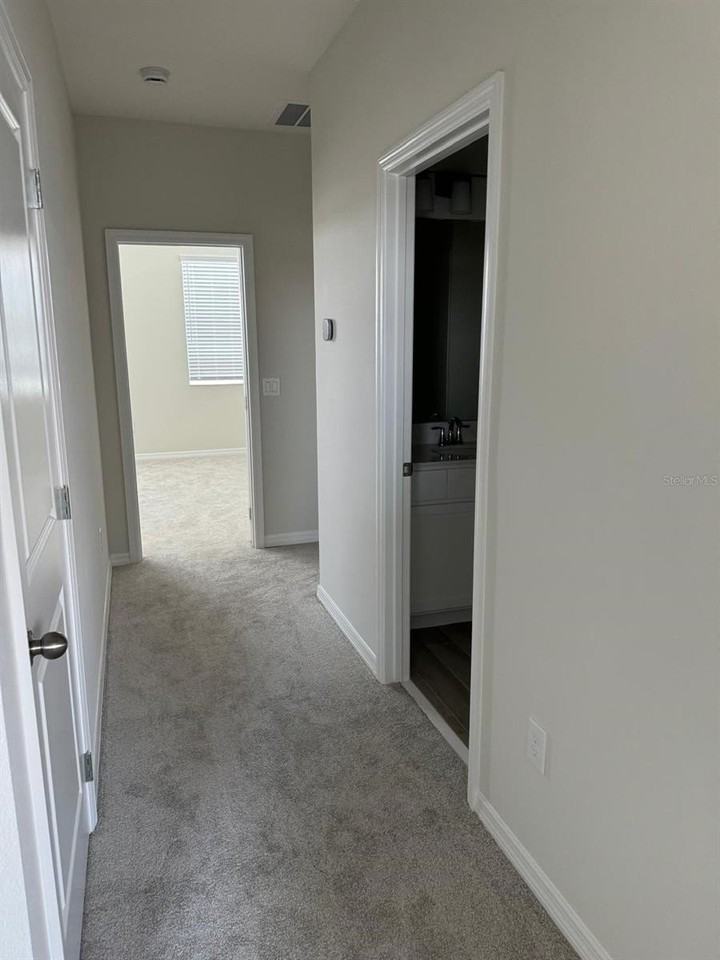 15887 Grafton Way - Photo 5 of 18