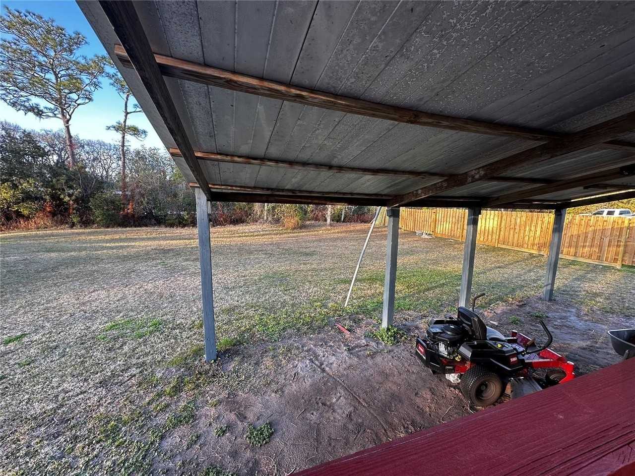 3680 Packard Ave - Photo 5 of 18