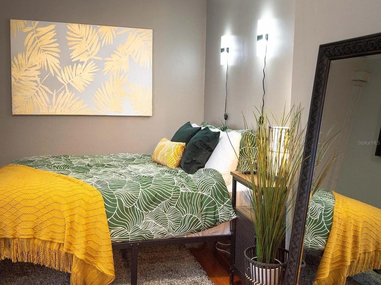 1013 22nd Ave N - Photo 7 of 17