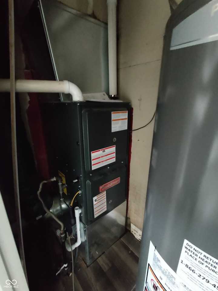 1325 Jefferson Ave #A - Photo 7 of 15