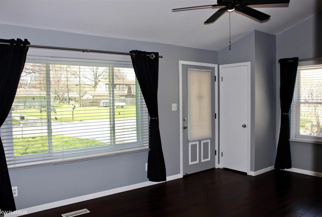 50638 Elsey St - Photo 6 of 18