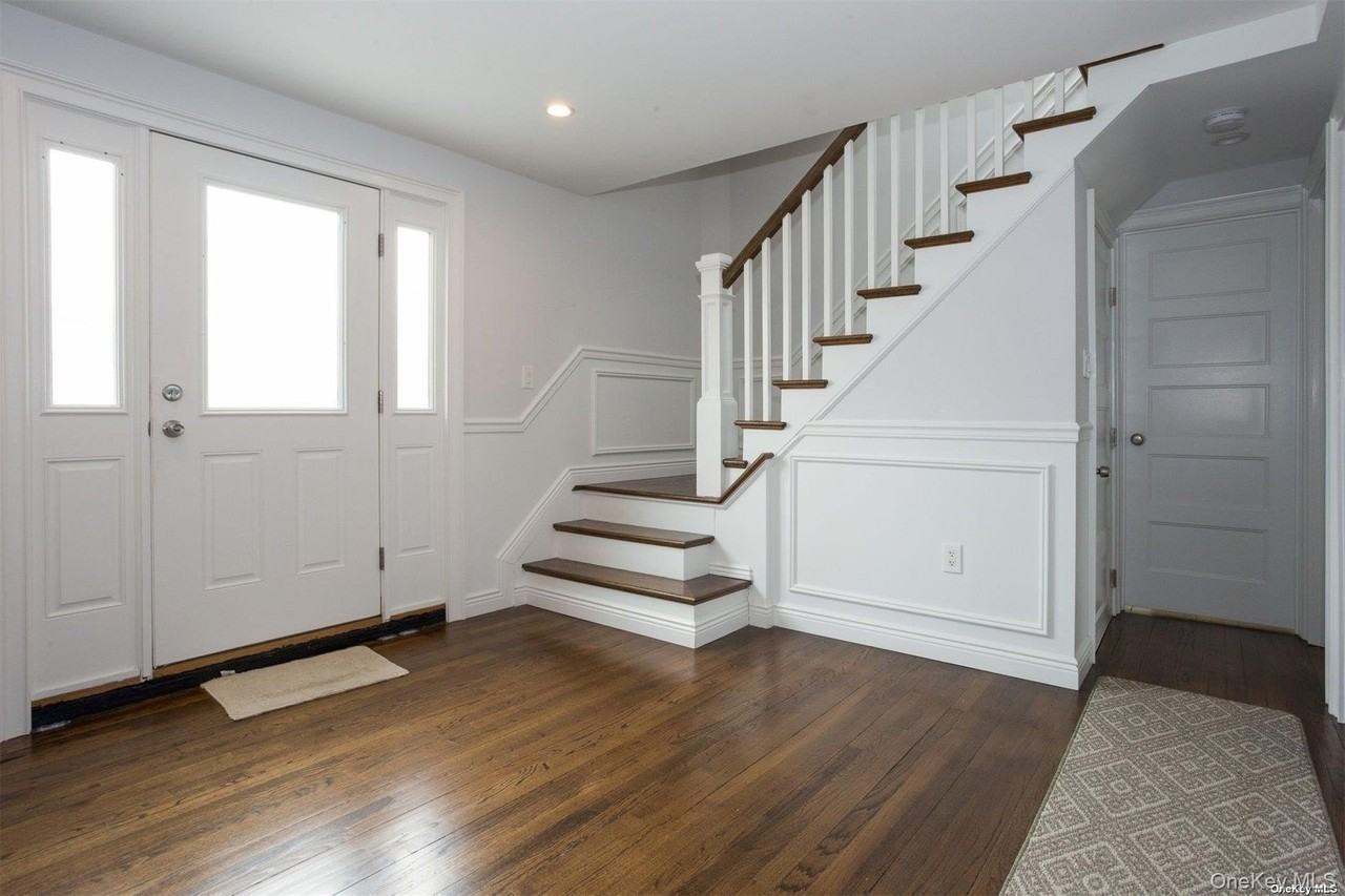 44 Buxton St - Photo 4 of 32