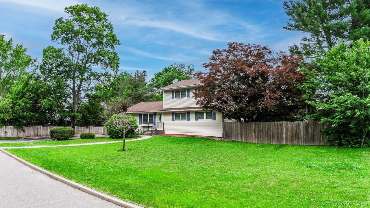 6 Bliss Ter - Photo 2 of 41