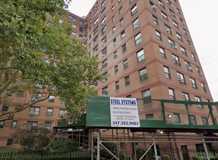 6434 102nd St Apt 3k - Photo 1 of 1