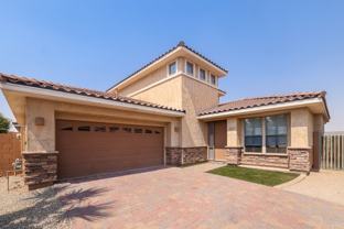 13492 W Cypress St - Photo 1 of 1