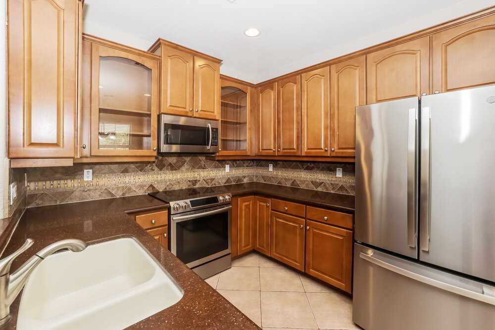 13492 W Cypress St - Photo 7 of 17