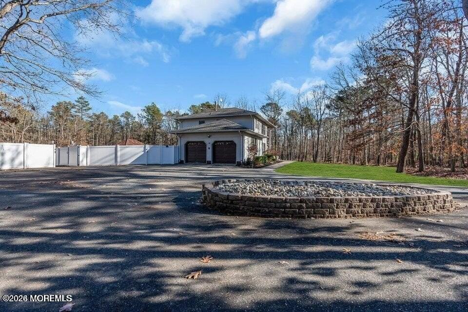 60 Bowman Rd - Photo 4 of 50