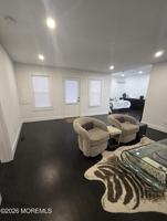 featured image of 486 W Lincoln Ave