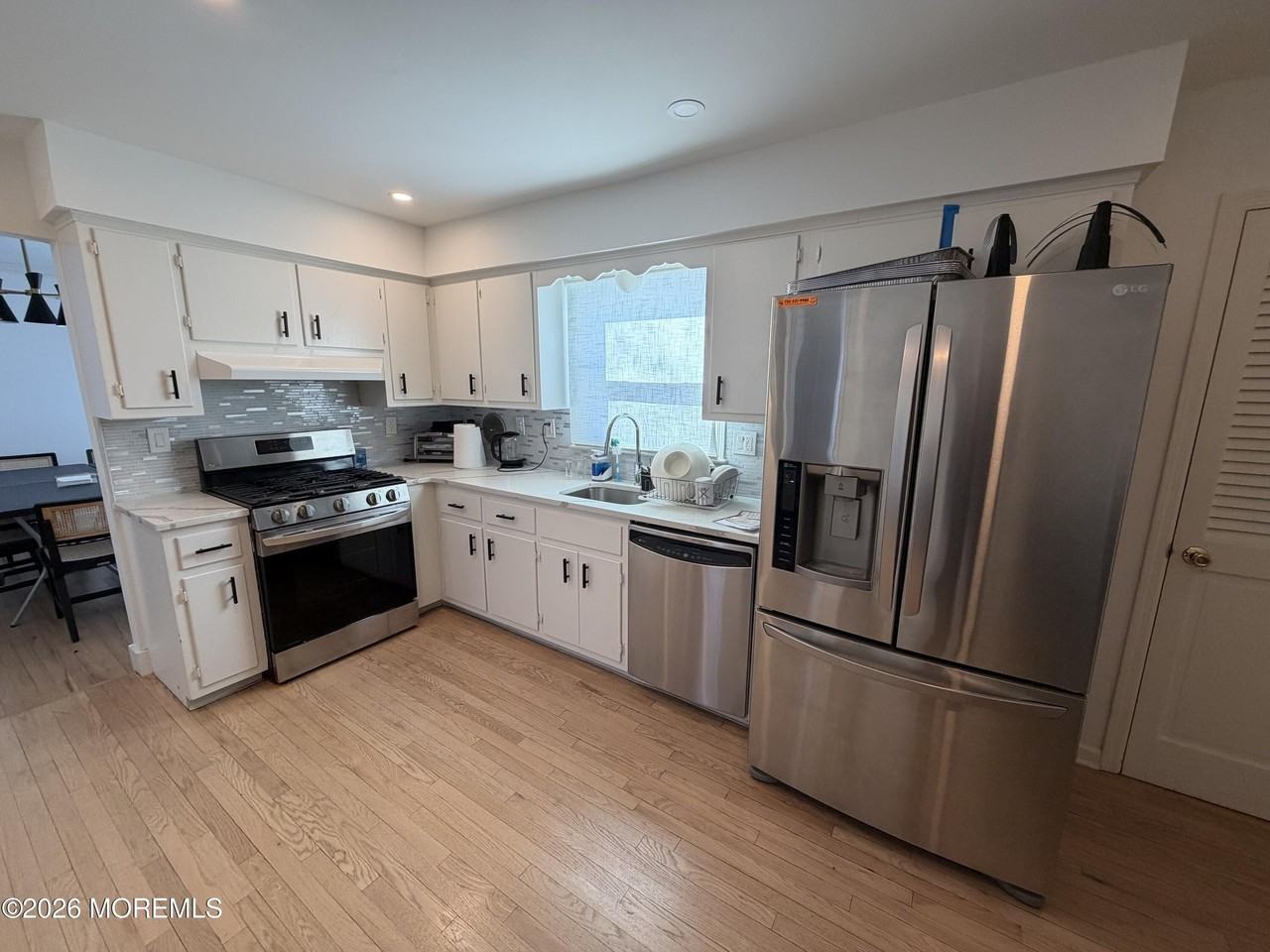 534 Apple Dr - Photo 5 of 25