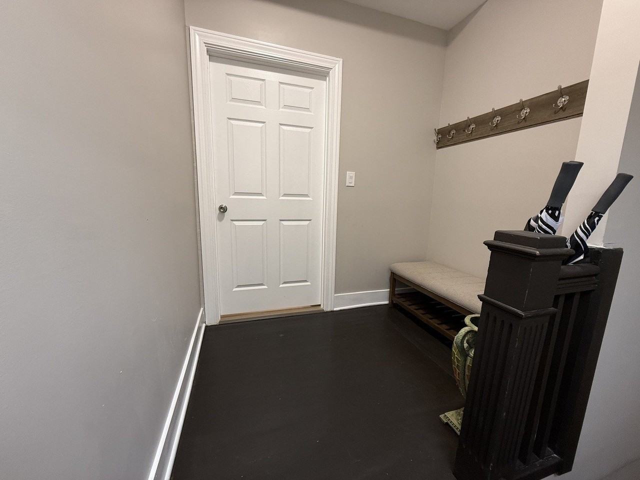 3049 N Avers Ave Apt 2 #2 - Photo 2 of 19