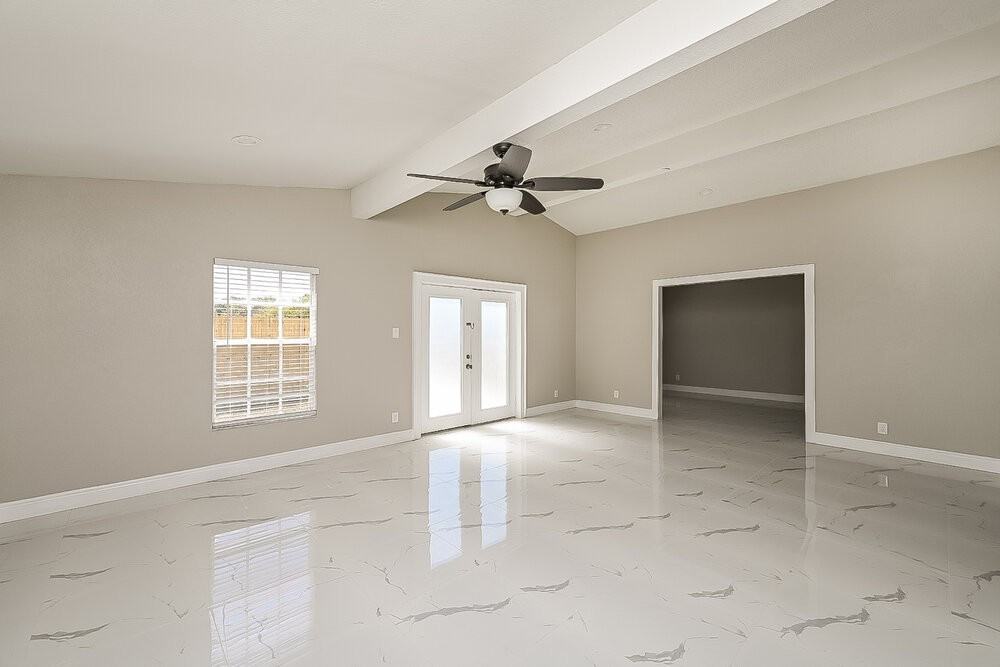 1735 Tarah Trace Dr - Photo 3 of 16