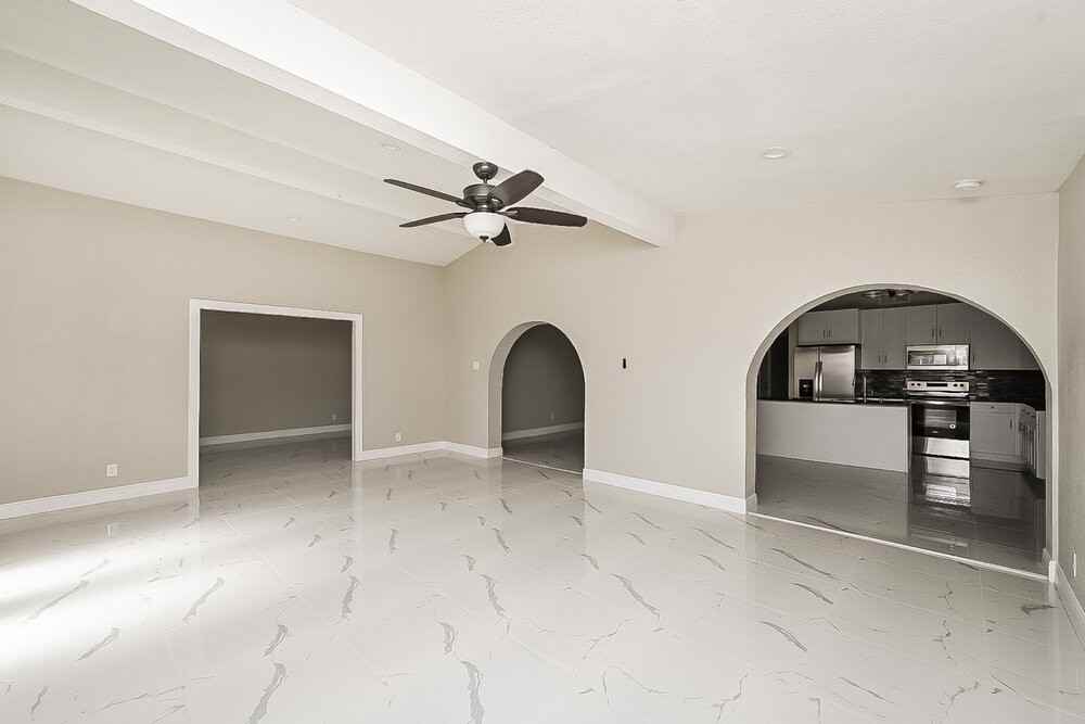 1735 Tarah Trace Dr - Photo 4 of 16