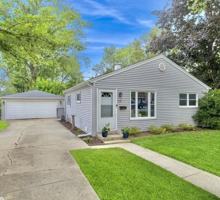 featured image of 24 Johnathan Rd