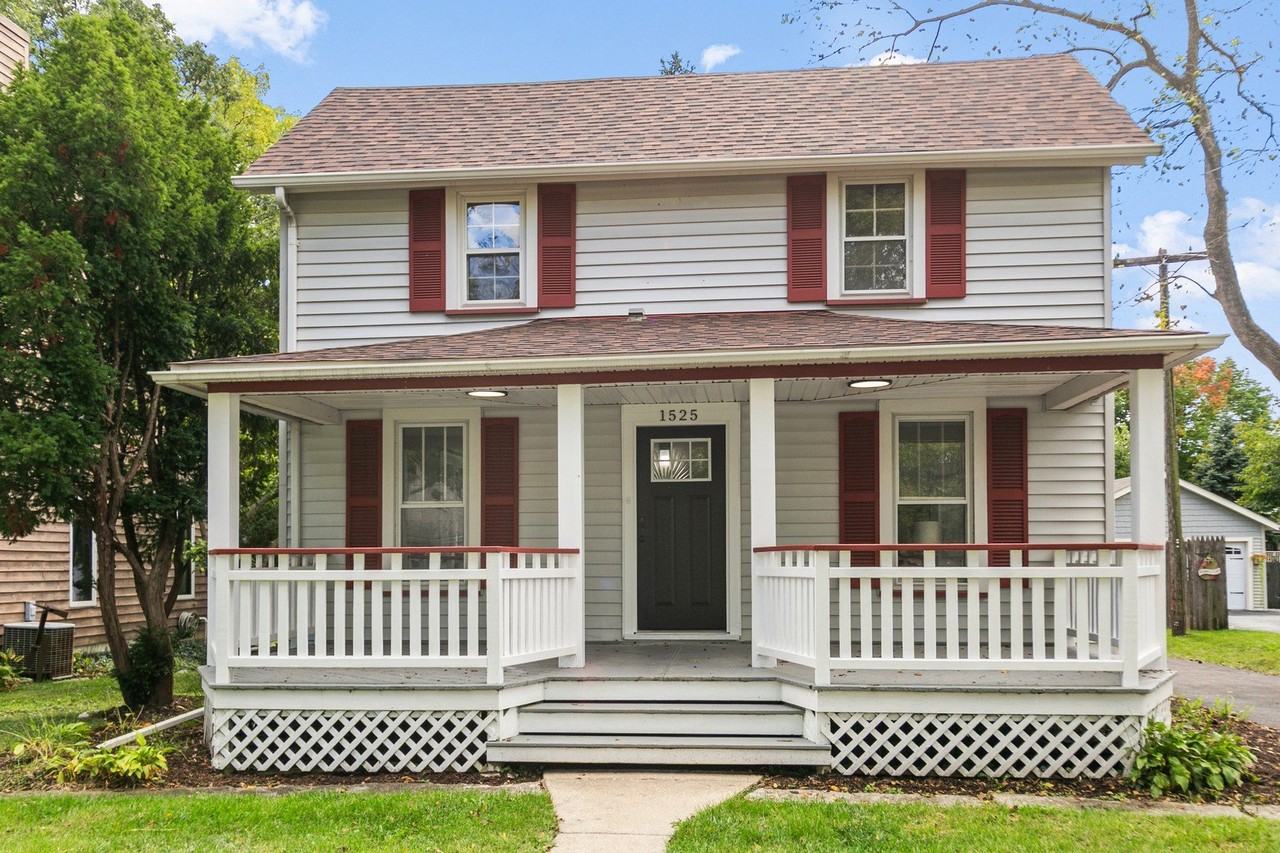 1525 Burr Oak Rd - Photo 2 of 20