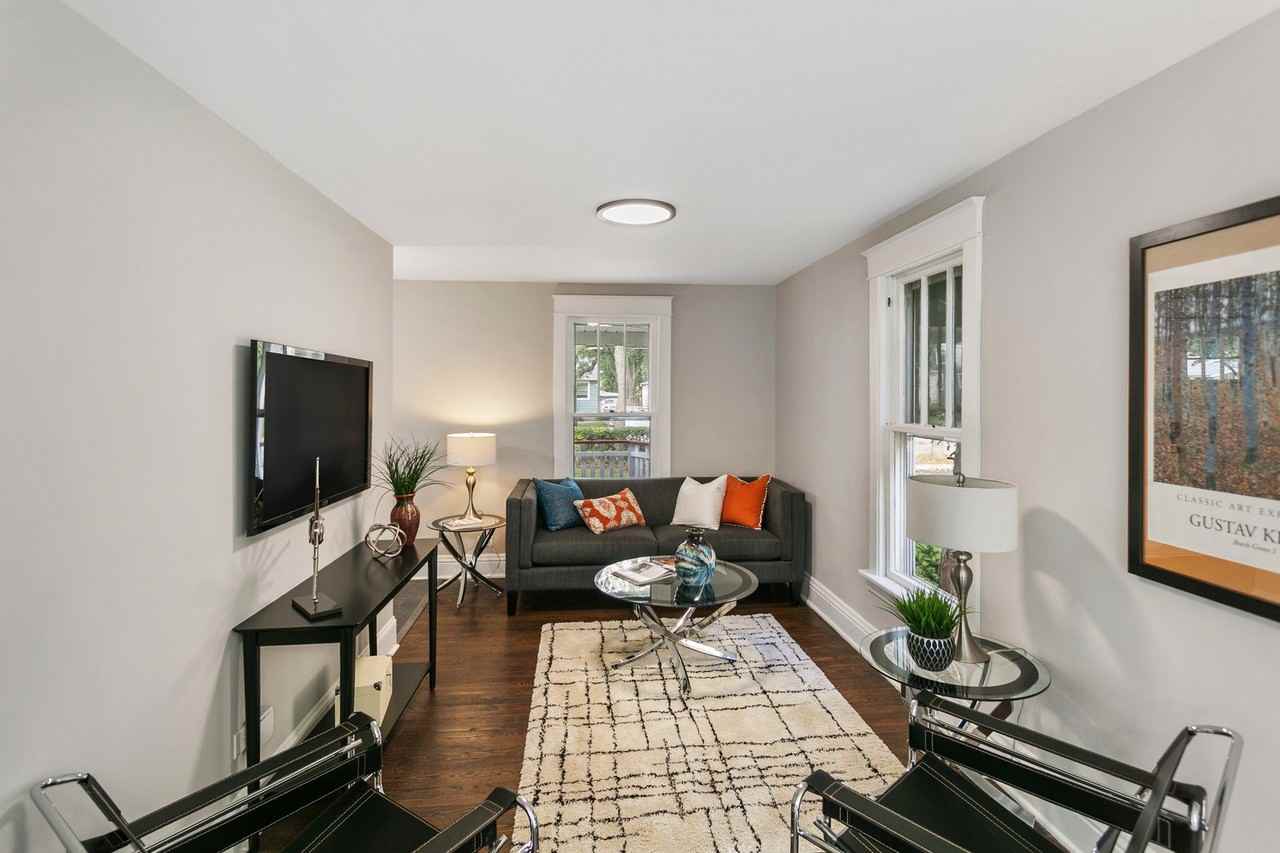 1525 Burr Oak Rd - Photo 7 of 20