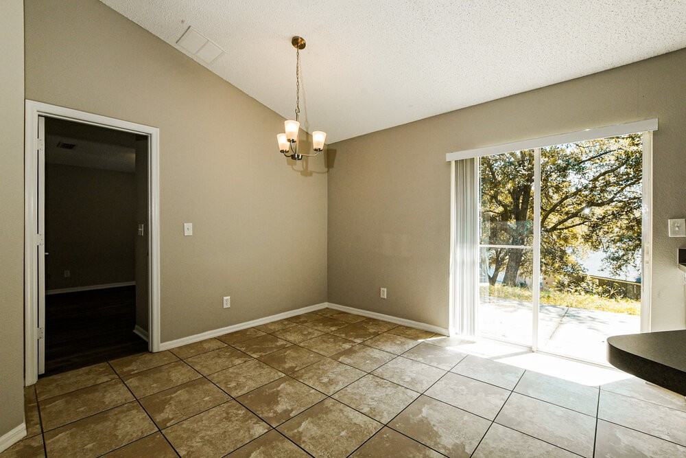 1320 Rain Forest Ln - Photo 7 of 19