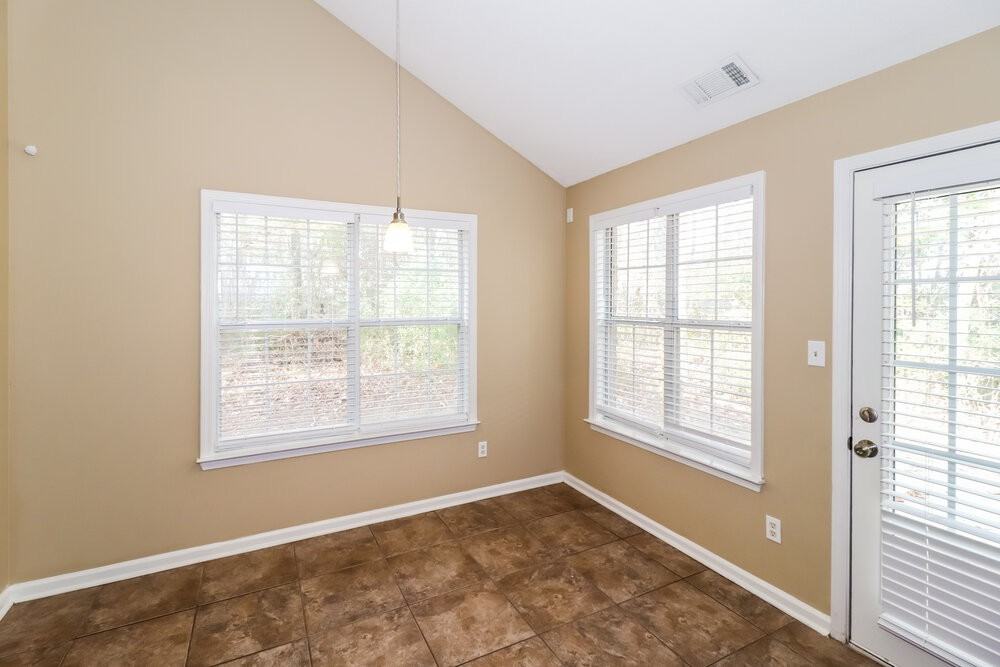 944 Shorey Cv - Photo 7 of 17