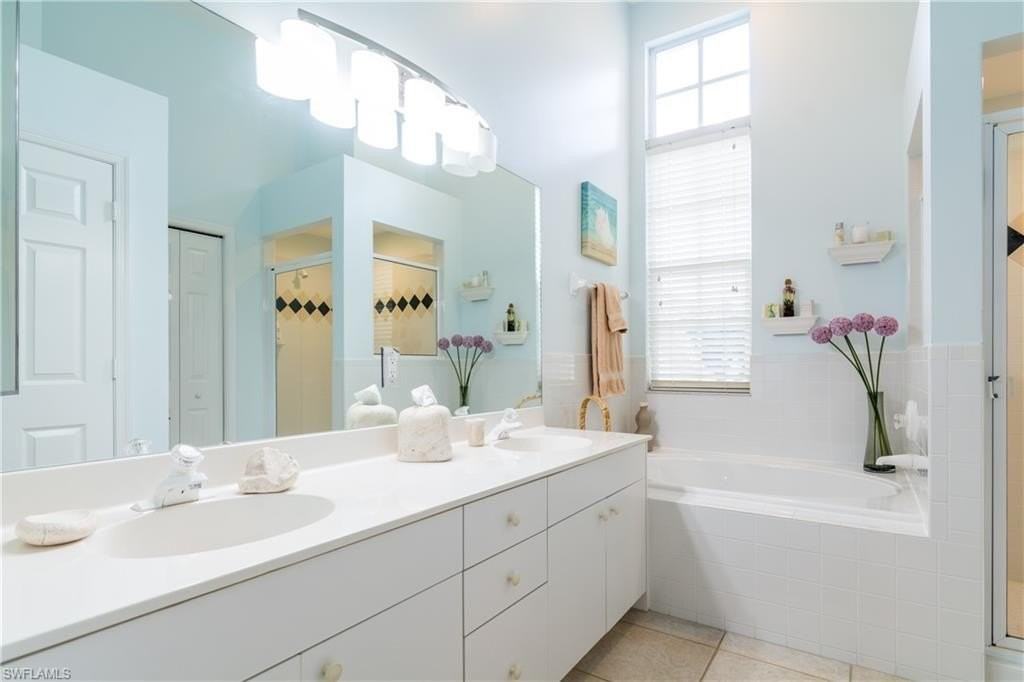 7720 Gardner Dr Unit 201 - Photo 7 of 12