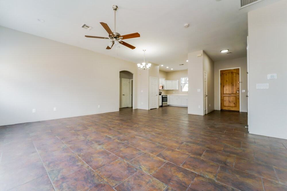 7380 E Poinciana Pl - Photo 4 of 16