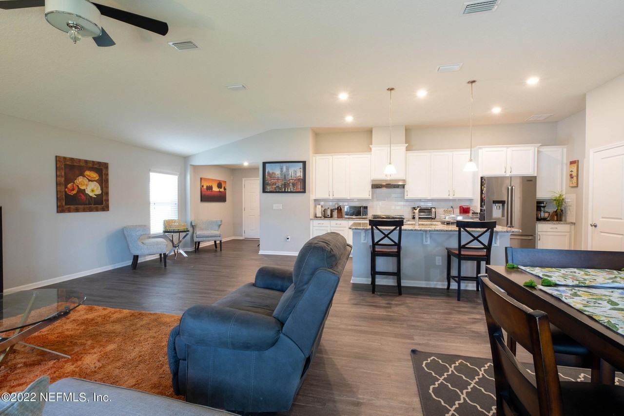 172 Rittburn Ln - Photo 4 of 13