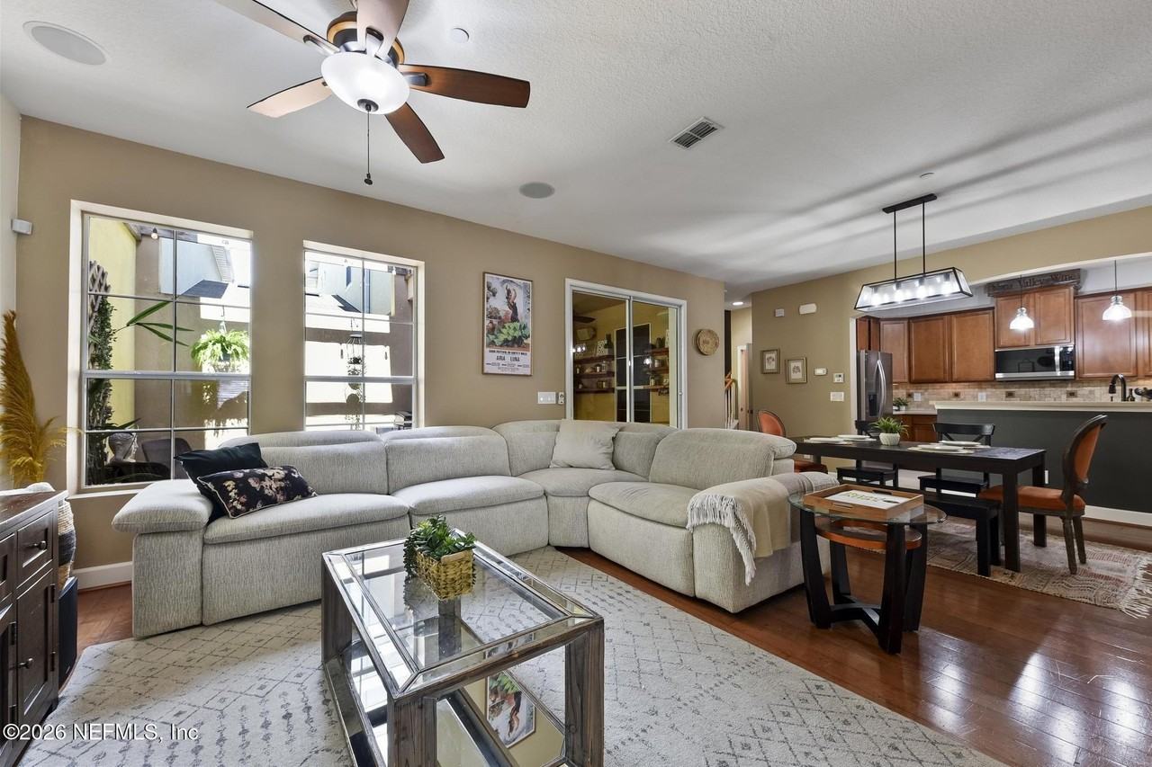 6209 Eclipse Cir - Photo 7 of 22