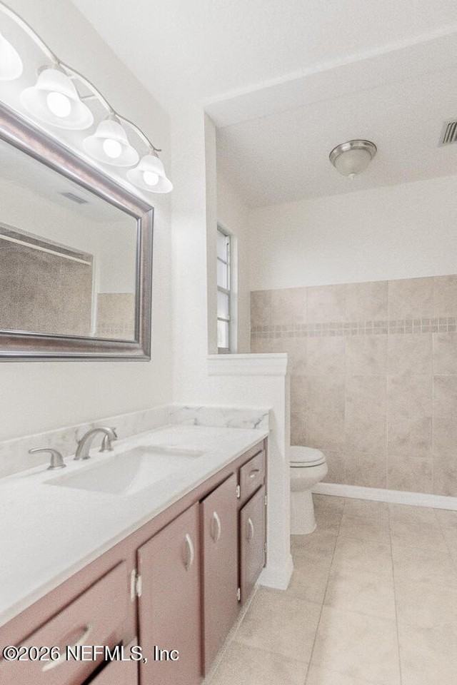 8209 Wormwood Rd - Photo 5 of 44