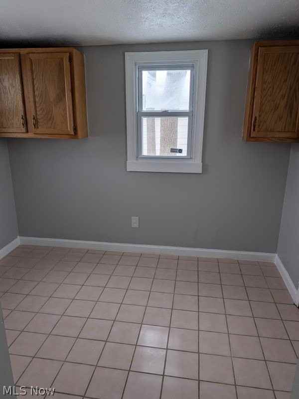 19450 Mccracken Rd - Photo 7 of 17