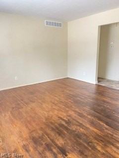 184 Kenwood Ave - Photo 7 of 13