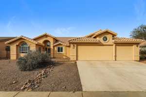 featured image of 8915 N Veridian Dr